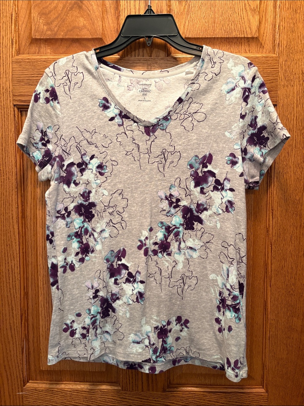 croft & barrow Heather Gray V-Neck Tee with Purple & Teal Floral Print